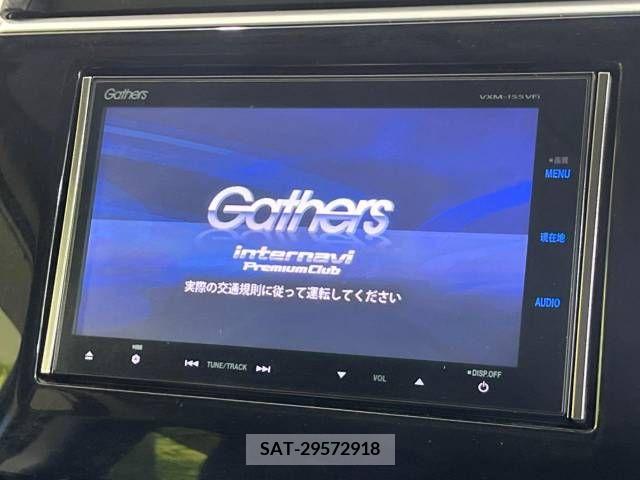 Honda e 2015-05 217904-4