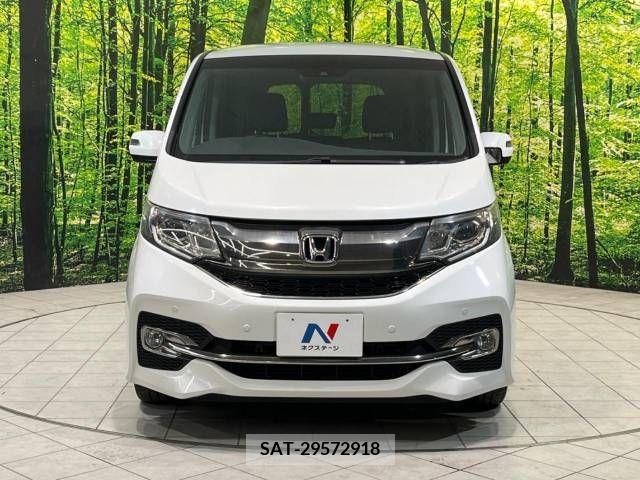 Honda e 2015-05 217904-14