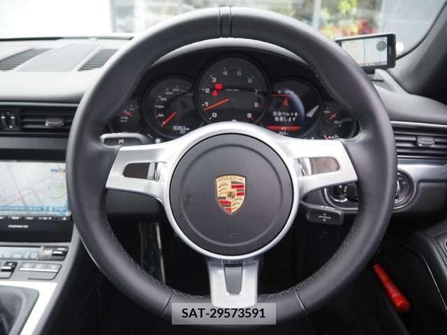 Porsche 911 2015-07 320027-5