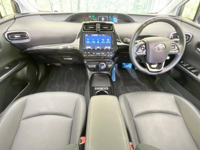 Toyota PRIUS 2019-12 15278-1
