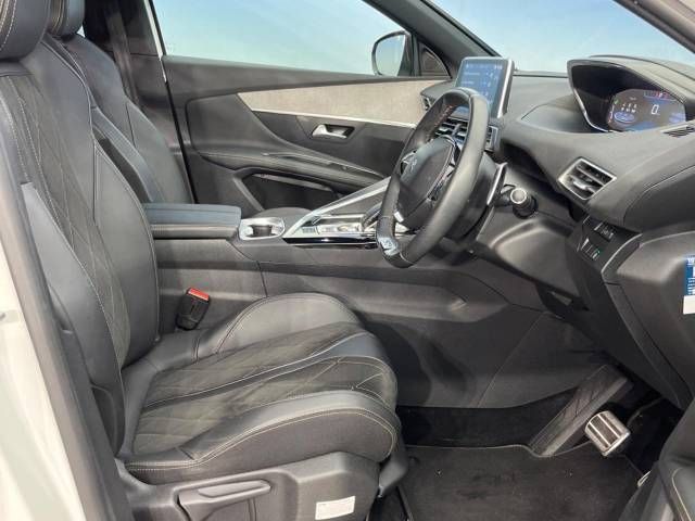 Peugeot 3008 2019-02 186327-9