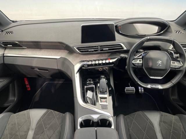 Peugeot 3008 2019-02 186327-1