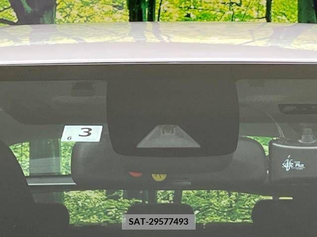 Toyota PRIUS 2021-03 228478-2
