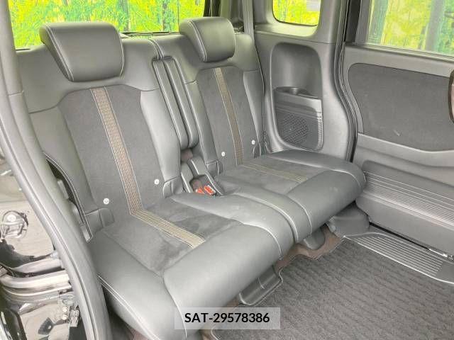 Honda N BOX CUSTOM 2019-06 307218-9