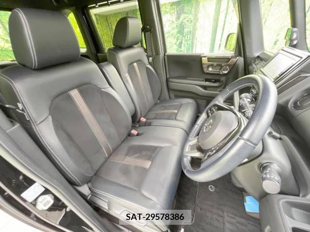Honda N BOX CUSTOM 2019-06 307218-8