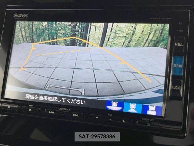 Honda N BOX CUSTOM 2019-06 307218-5