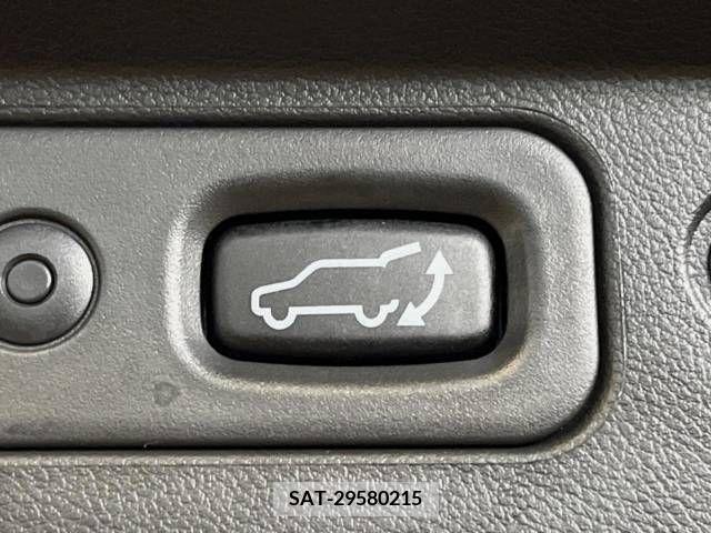 Mitsubishi DELICA D5 2022-07 325419-5
