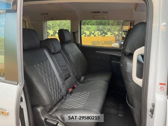 Mitsubishi DELICA D5 2022-07 325419-10