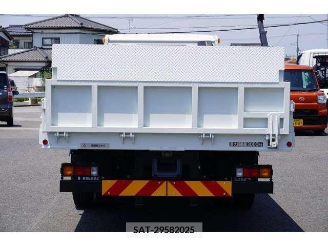 Mitsubishi CANTER 2024-03 343036-3
