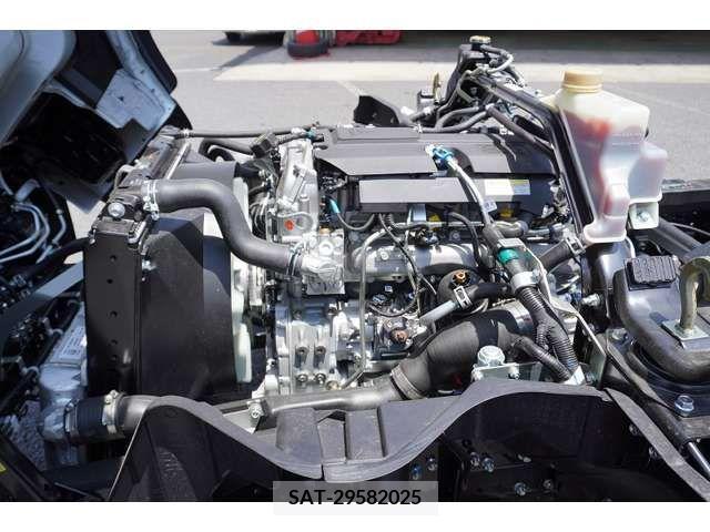 Mitsubishi CANTER 2024-03 343036-13