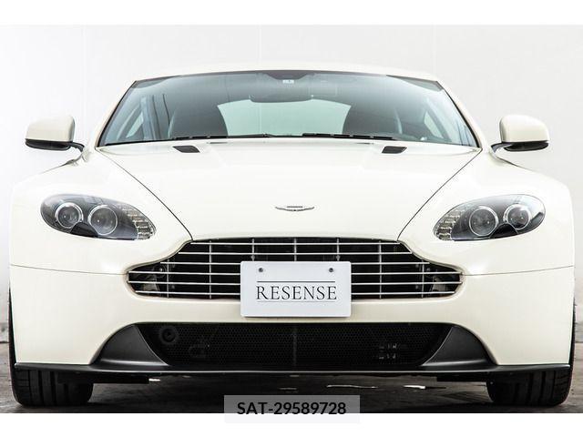 Aston Martin V8 2015-01 315891-3