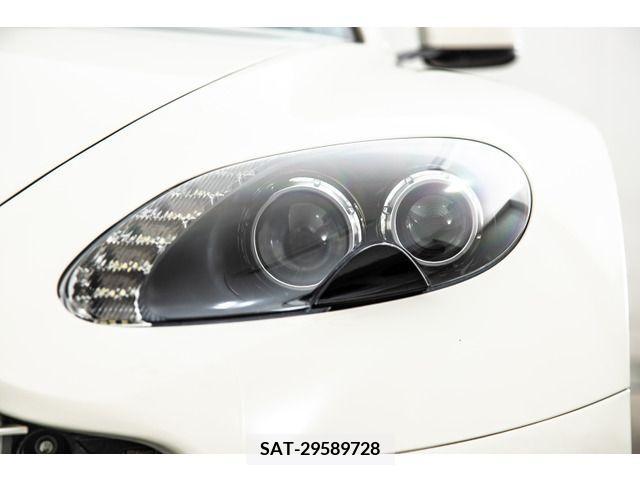 Aston Martin V8 2015-01 315891-19