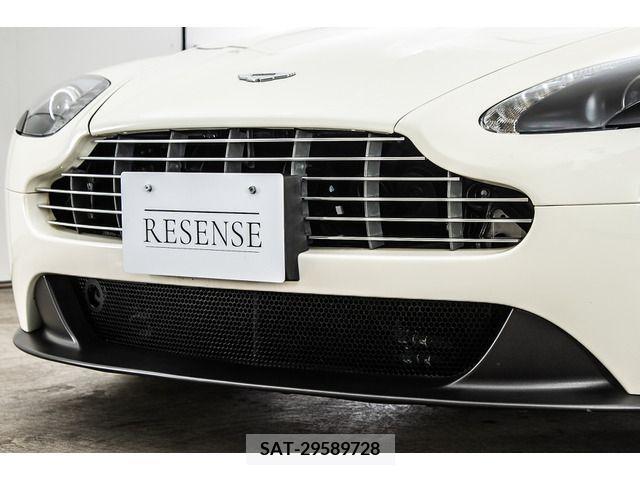 Aston Martin V8 2015-01 315891-15
