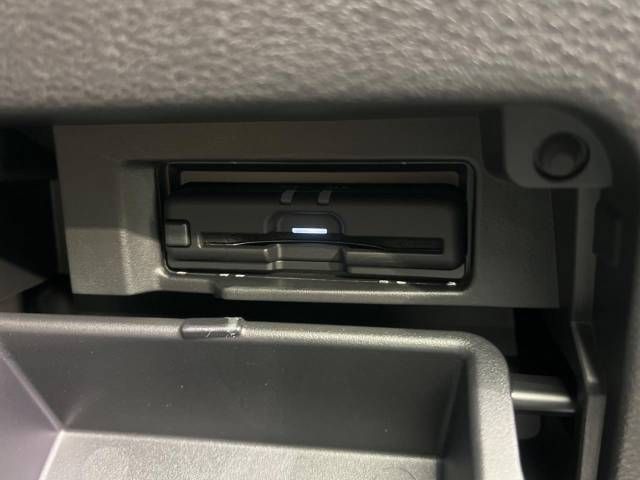 Nissan SERENA 2020-07 194293-6
