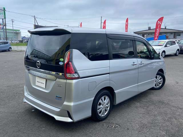 Nissan SERENA 2018-10 5386-1