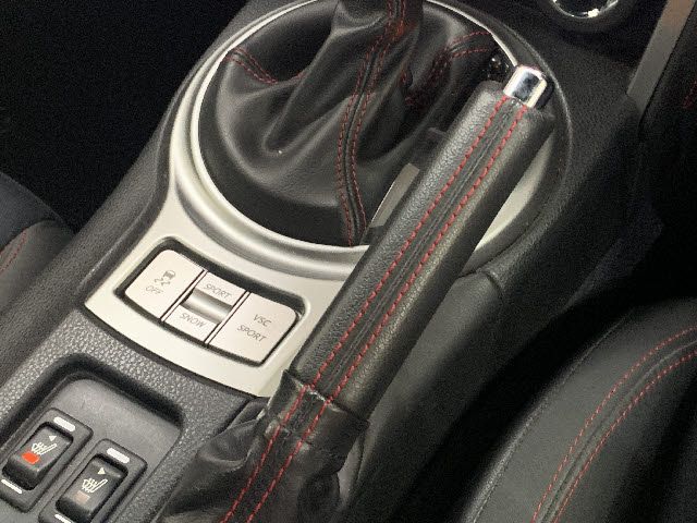 Toyota 86 2012-08 15770-21