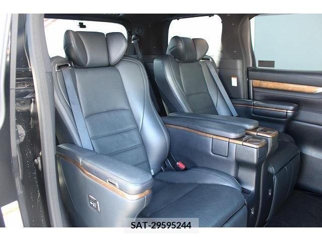 Toyota ALPHARD 2016-06 209028-15