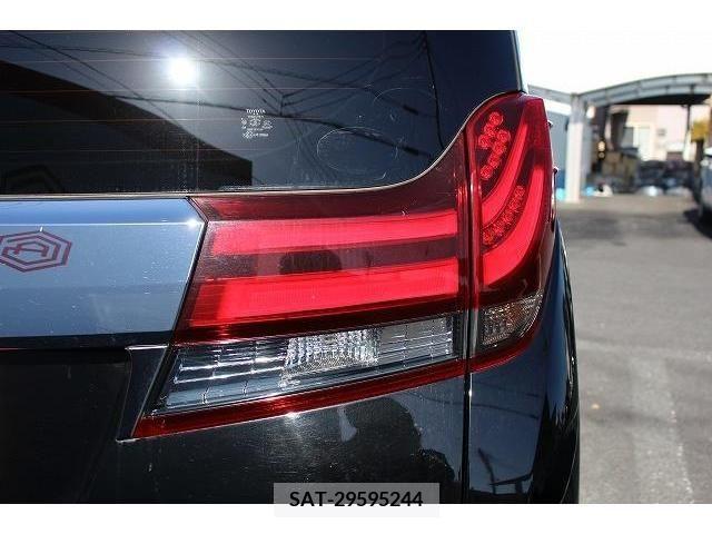Toyota ALPHARD 2016-06 209028-12