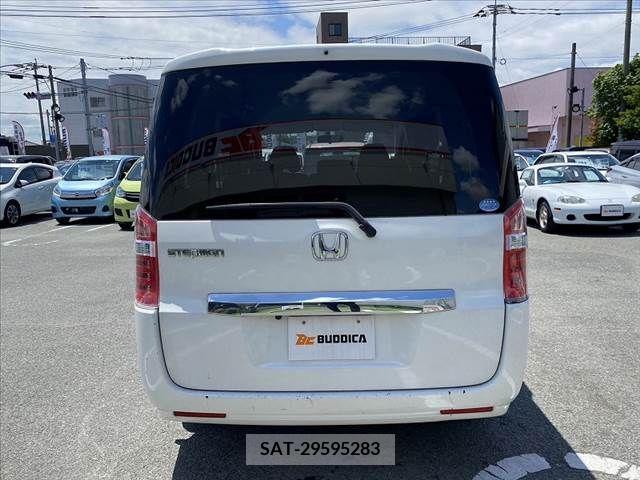 Honda STEP WGN 2013-03 286108-13