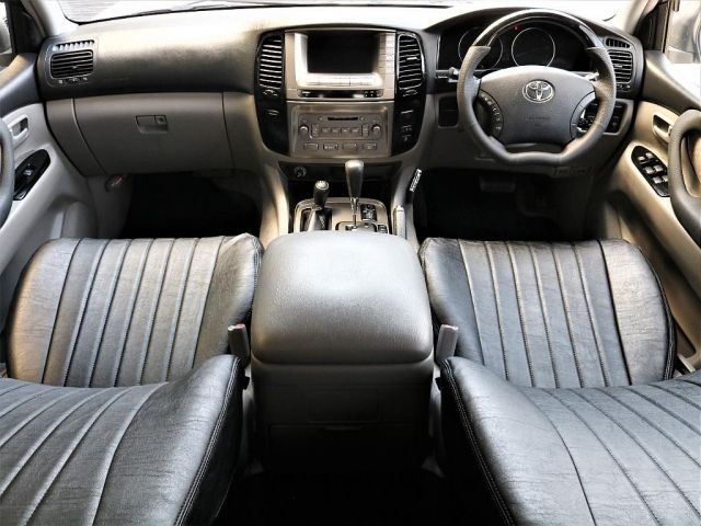 Toyota LAND CRUISER 2002-11 3678-3