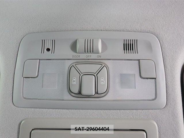 Toyota ESTIMA 2013-05 201321-10