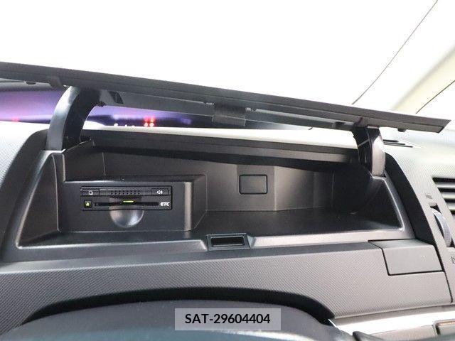 Toyota ESTIMA 2013-05 201321-11