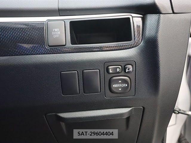 Toyota ESTIMA 2013-05 201321-12