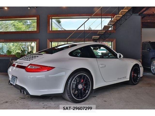 Porsche 911 2011-11 350867-5