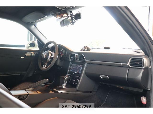 Porsche 911 2011-11 350867-13
