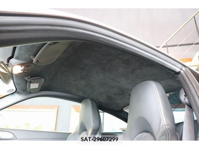 Porsche 911 2011-11 350867-18