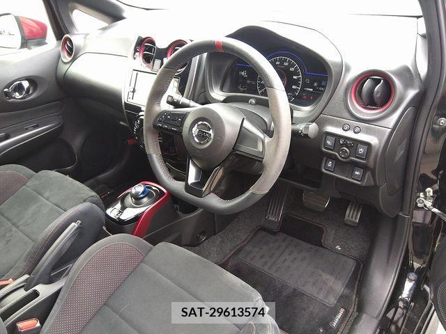 Nissan NOTE 2017-03 305360-16