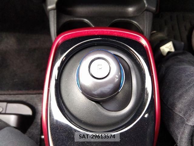 Nissan NOTE 2017-03 305360-8