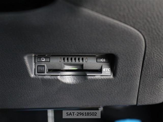 Toyota C-HR 2023-06 294867-8