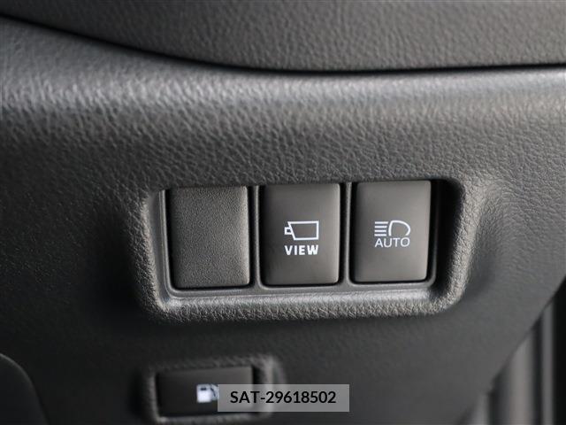 Toyota C-HR 2023-06 294867-11
