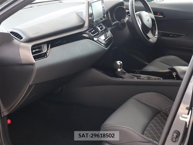 Toyota C-HR 2023-06 294867-14