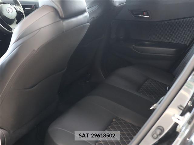 Toyota C-HR 2023-06 294867-15
