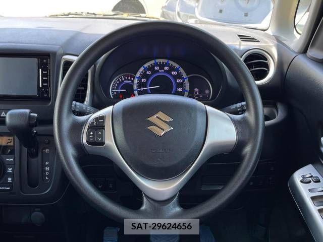 Suzuki SPACIA 2017-08 368527-11