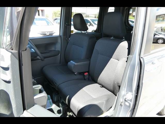 Daihatsu WAKE 2015-11 23209-9