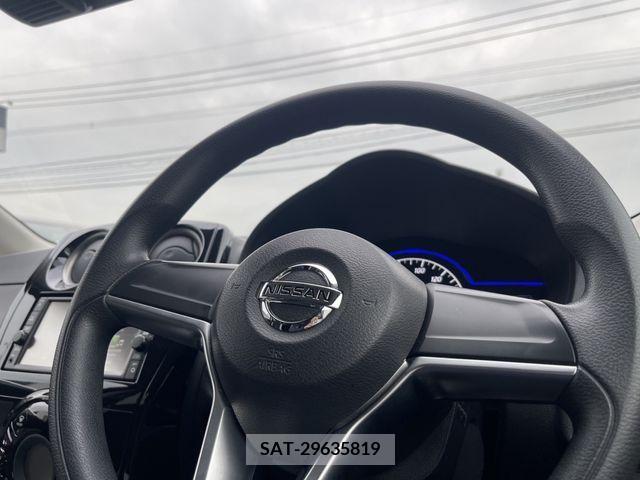 Nissan NOTE 2019-03 213161-4