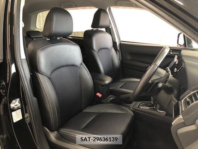 Subaru FORESTER 2016-11 345983-8