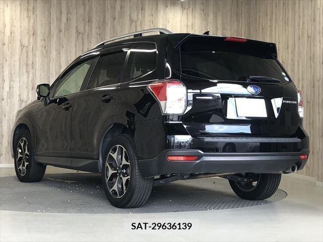 Subaru FORESTER 2016-11 345983-18