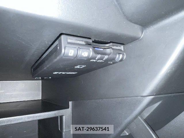 Nissan NOTE 2017-01 240278-5
