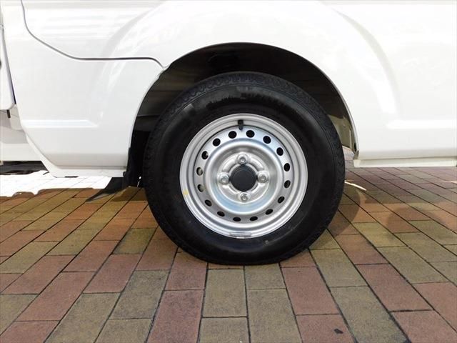 Mitsubishi MINICAB TRUCK 2022-09 194727-9