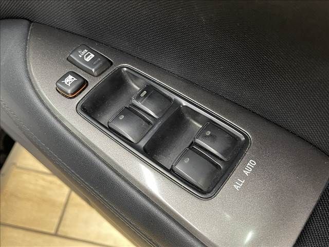 Toyota MARK X 2006-12 180804-10