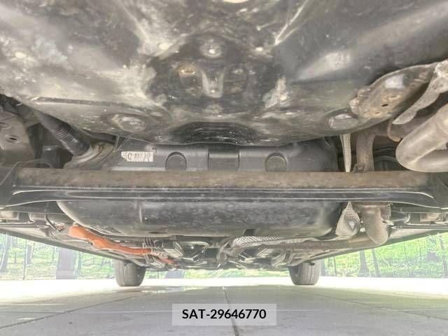 Toyota AQUA 2012-11 356265-19