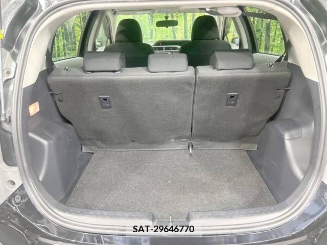 Toyota AQUA 2012-11 356265-10