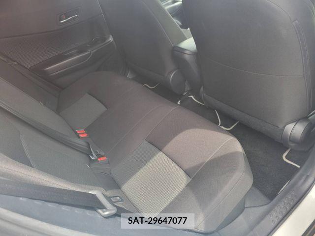 Toyota C-HR 2018-02 264056-20