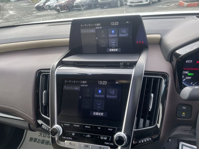 Toyota CROWN SEDAN 2018-10 13508-12