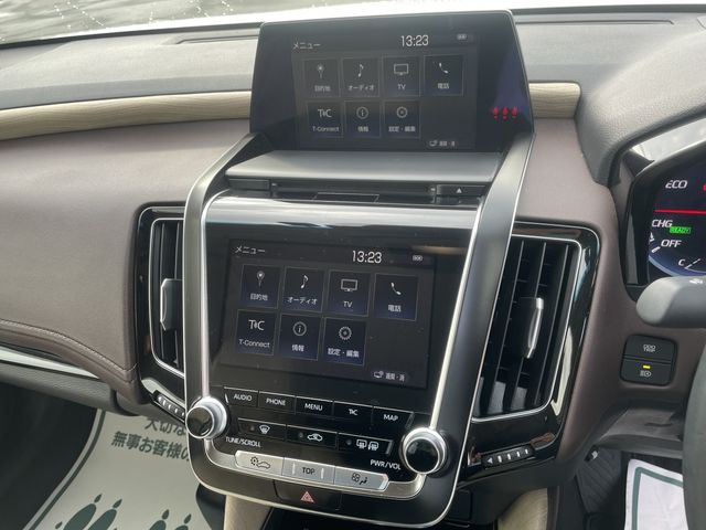 Toyota CROWN SEDAN 2018-10 13508-11