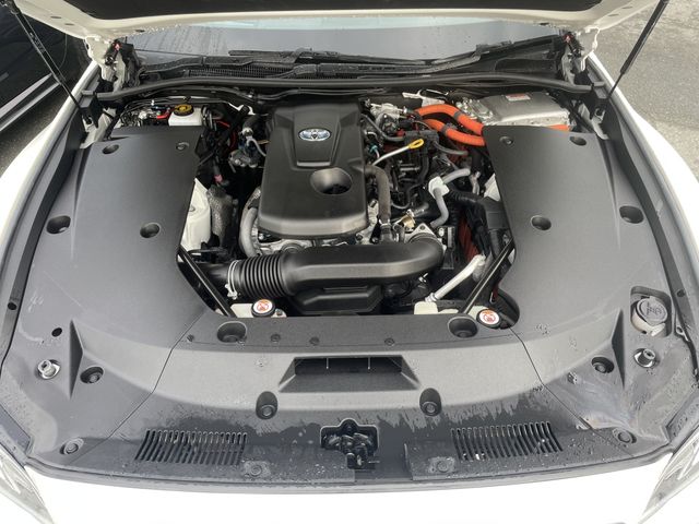 Toyota CROWN SEDAN 2018-10 13508-23